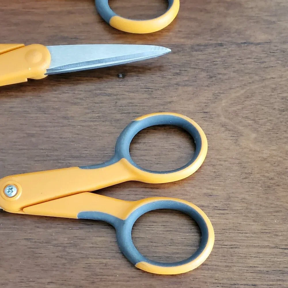 4 Fiskars Scissors 5